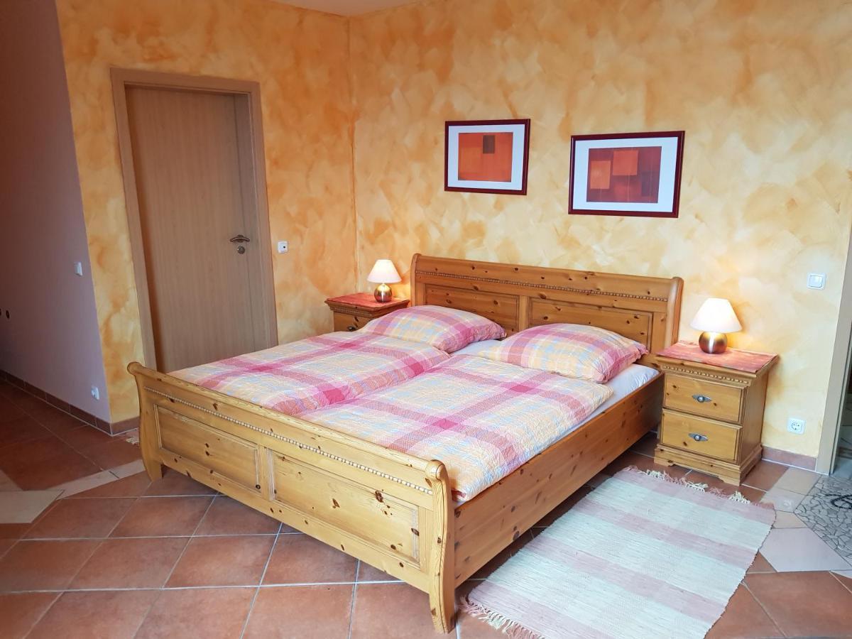 Weingut Und Gaestehaus Henrici Friesenheim is an Ortsgemeinde Luaran gambar