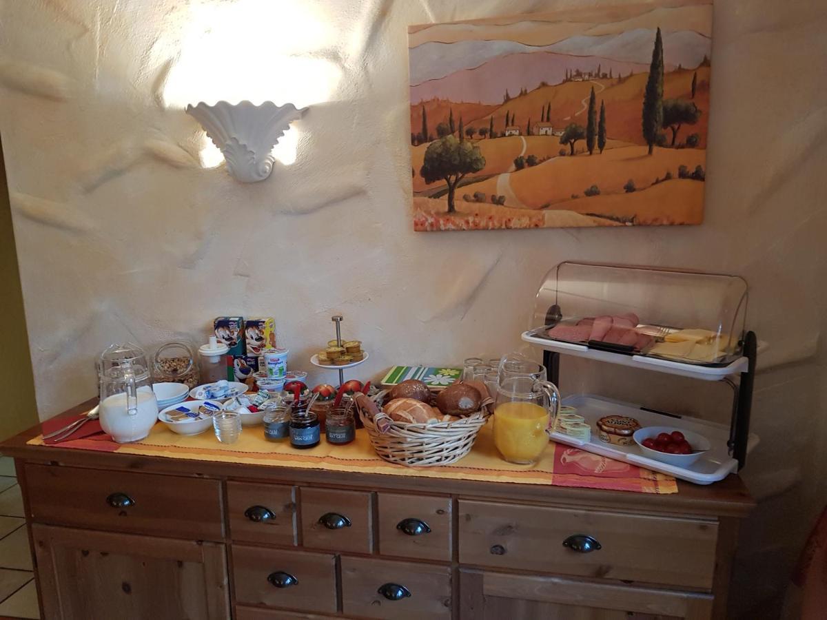 Weingut Und Gaestehaus Henrici Friesenheim is an Ortsgemeinde Luaran gambar